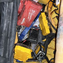 Carpenter Tools/Packout Boxes/Tool Bags