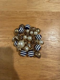 Women’s bracelet