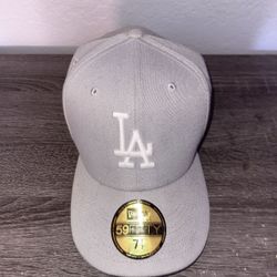 Los Angeles Fitted Hat