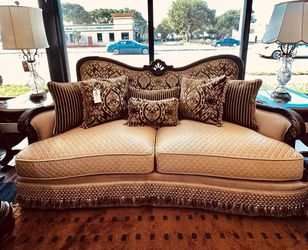 AICO By Michael Amini CHATEAU BEAUVAIS Sofa - GA