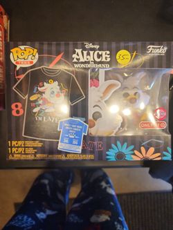 Alice In Wonderland Funko Pop & T-shirt XXL Combo New