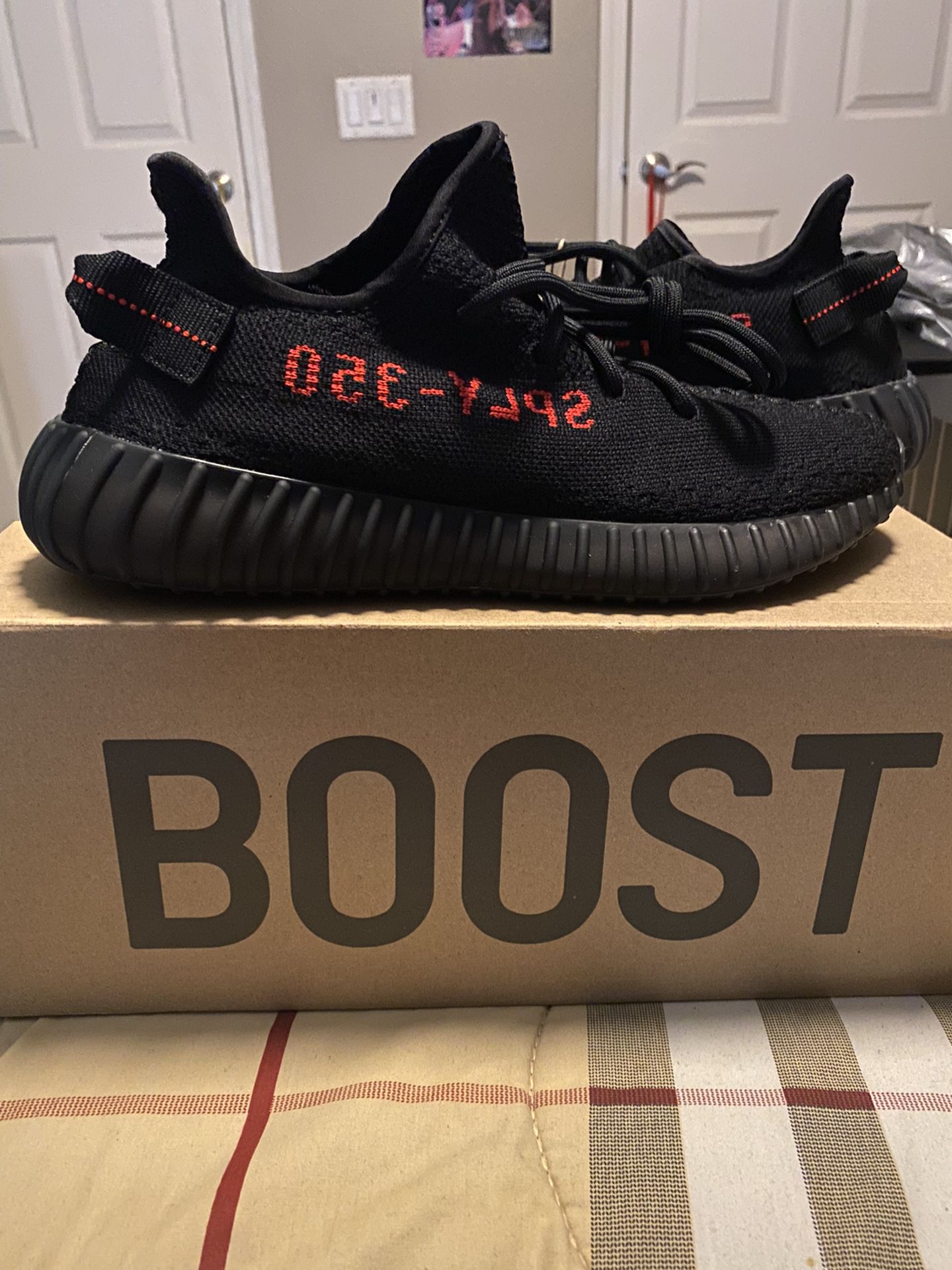 Adidas Yeezy Boost 350 V2 Black for Sale in Canyon Country, CA - OfferUp
