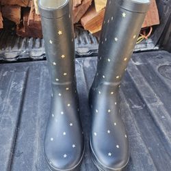 Cat and Jack black with gold star boots