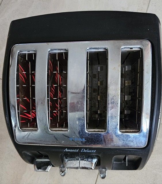 T - FAL Avante Deluxe 4 sl Toaster