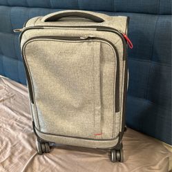 Ricardo Light Weight Carryon Luggage