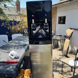 Water Dispenser 