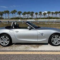 2005 BMW Z4 3.0i Drives Beautifully 