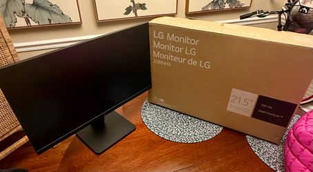 LG 22BR410 21.5" Monitor with Box