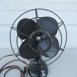 Westinghouse Vintage Table Floor Tilting Oscillating 2 Speed Fan 15" T
