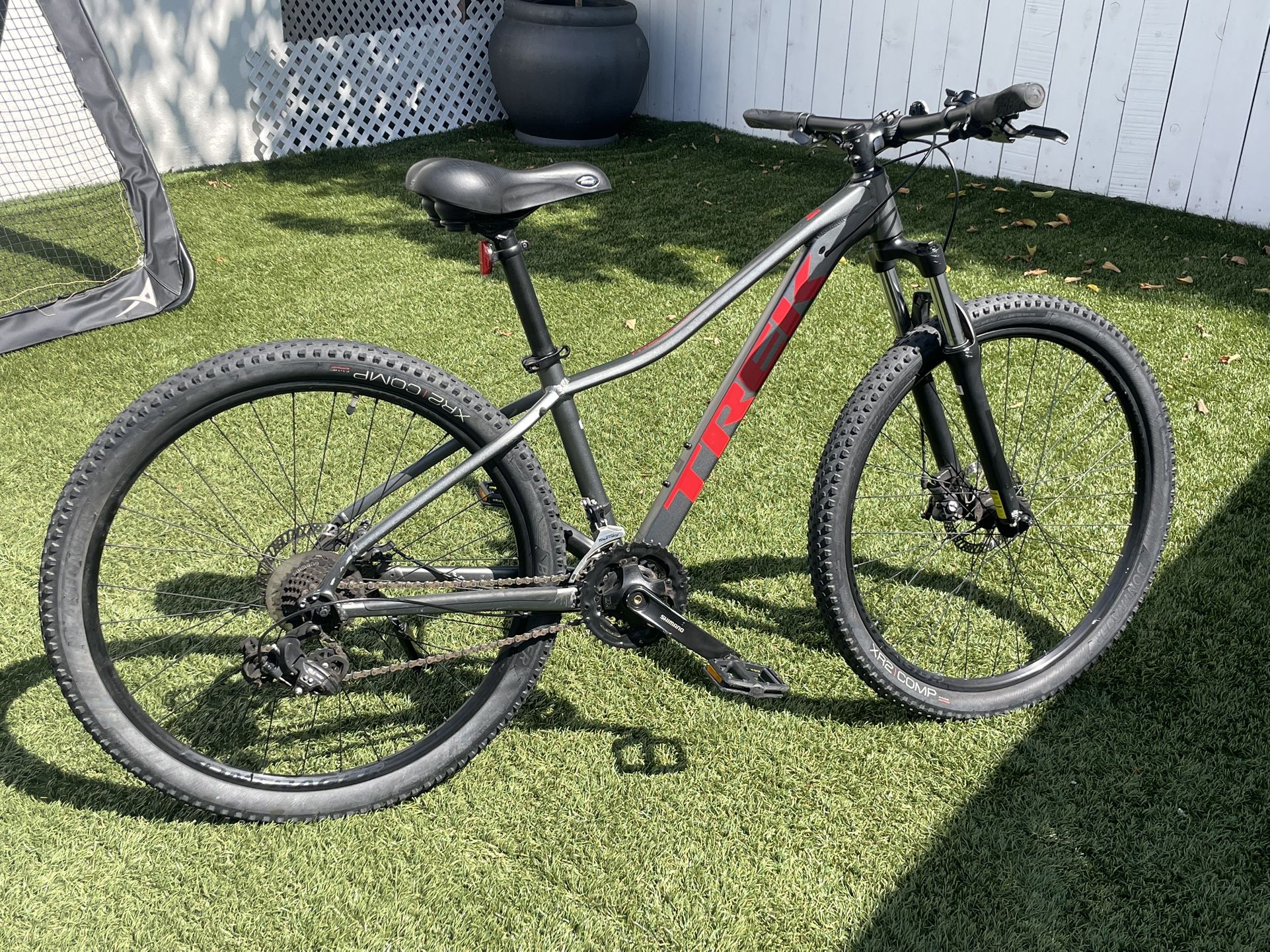 Trek Marlin 4 Bike Small 27.5