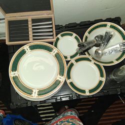 Dishes  set