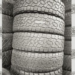 275 70 18 Toyo Open Country Set of 4 Used