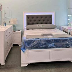 $39 Down Payment/ White Led Panel Beddroomset/Queen, full,twin,king size Available/Discount Code 👈/Delivery Available 🚚/Home Decor / Household 