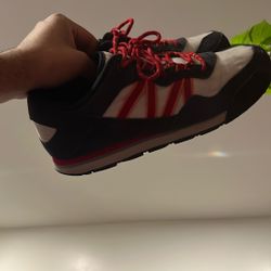 Merrel Mens Sneakers Size 10