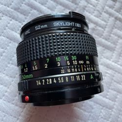 Canon Normal 50mm f/1.4 FD Manual Focus Lens