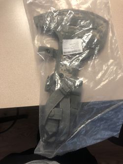 Tomahawk axe with sheath