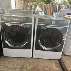 Washer And Gas Dryer Brand Kenmore Heavy Duty Everyting Works Great With A 3 Months Warranty 