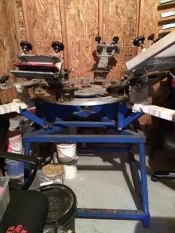6 color 4 station
