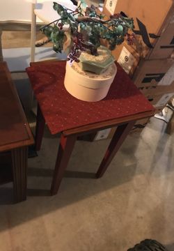 Corner table with decor on top