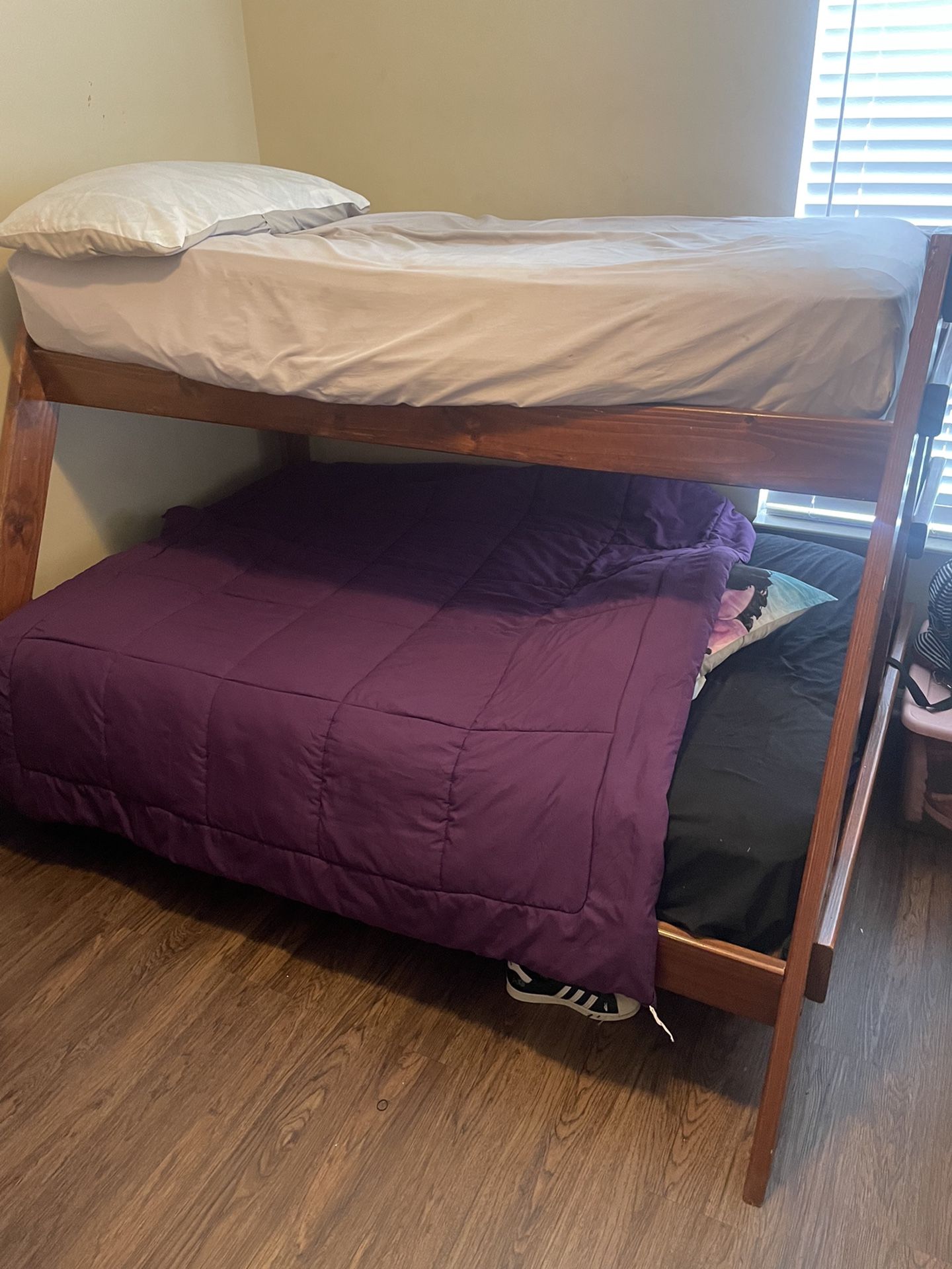 Full Bunk And Twill Top Bunk Beds 100 With Dresser To Match