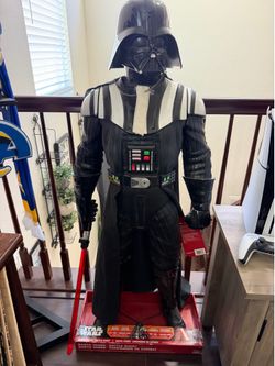 Darth Vader battle buddy