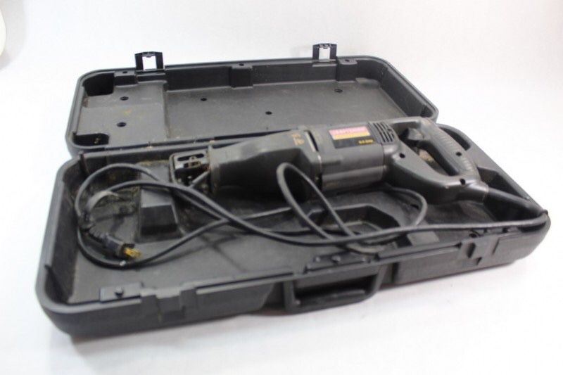 Craftsman professional V.S. Reciprocating saw model 900.275020 with case
