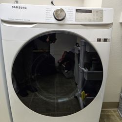 Samsung 7.5 Cu Ft Gas Dryer with Steam Sanitize 