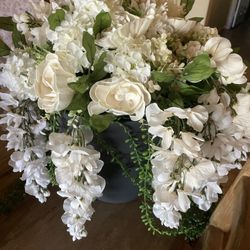 Large Floral Arrangements 