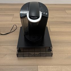 Keurig Coffee Machine With Pod Storage