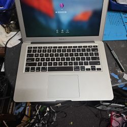 MacBook  Air  2018