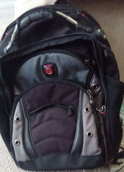 Swiss armor laptop backpack