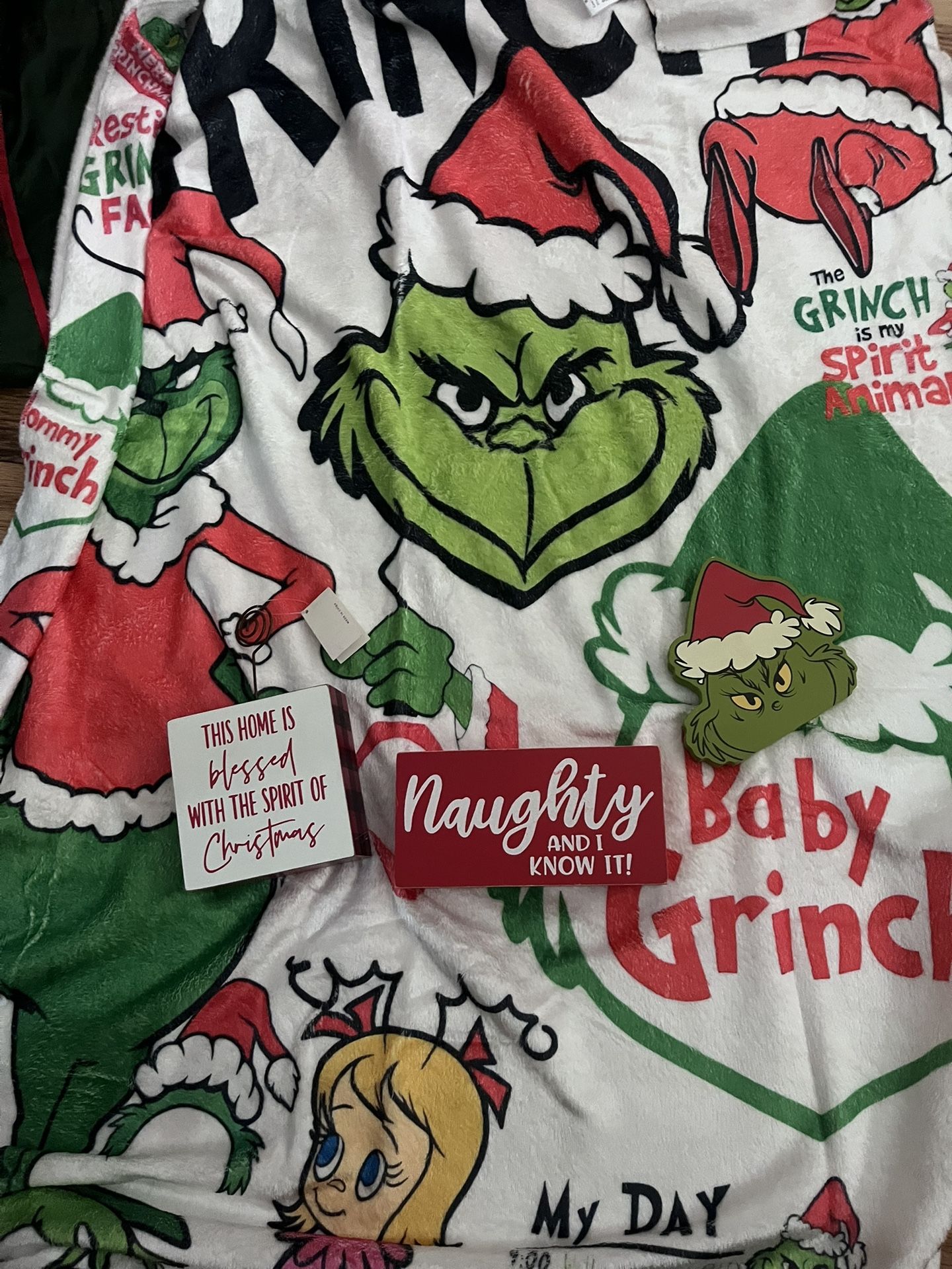 Grinch Blankets
