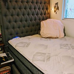 Headboard,Frame And Queen Pillowtop Mattess Set