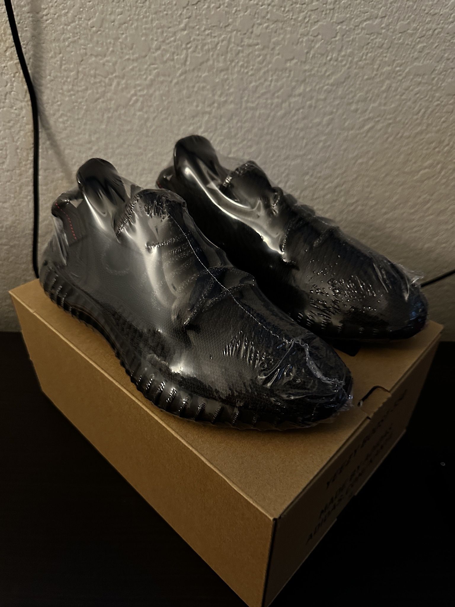 Adidas Yeezy Boost 350 V2 Non Reflective Men’s 8.5