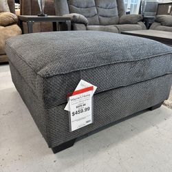⭐Ottoman With Storage⭐