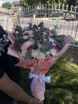 Flower Bouquet/Ramos