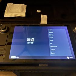 Steam Deck 64 GB with 512 GB microSD