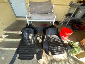 Tuxmat floor mats front and rear for 2017 Alfa Romeo Giulia $150 OBO