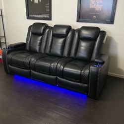 Party time Recliner Couch