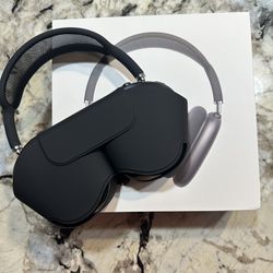Apple Airpods Max - Space Gray (ONLY SHIPPING - SEND OFFERS)