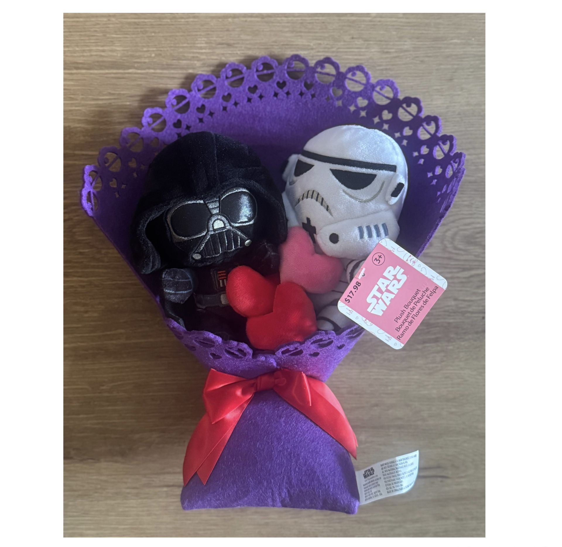 Brand new 11”X14” STAR WARS Plush Bouquet with Darth Vader and Stormtrooper