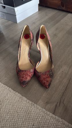 Jessica Simpson Heels
