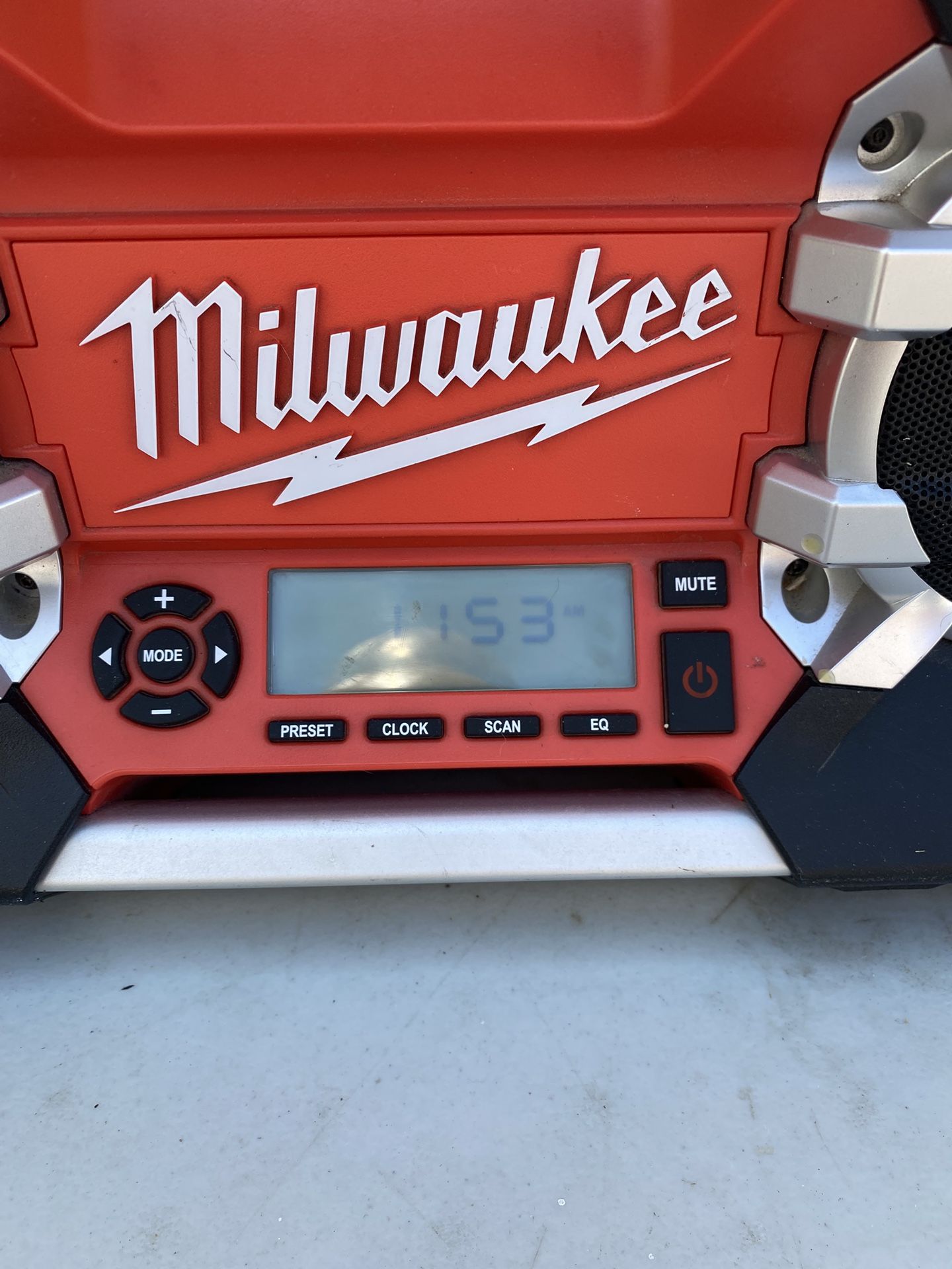 Milwaukee Jobsite Radio