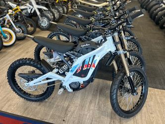 Surron Light Bee X 2026 10,000W/72V Electric Dirt Bike