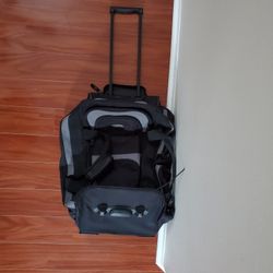 Duffel Bag With Wheels 8 Pockets