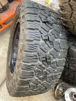 Chevy 4rims 2good Tires 20s