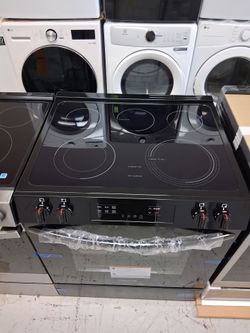 Frigidaire 30' Freestanding Electric Range