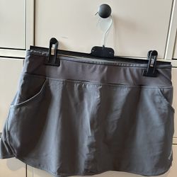 Reebok Tennis Skirt/Skort (Size Small)