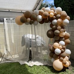 Browns Neutrals Balloon Decor 