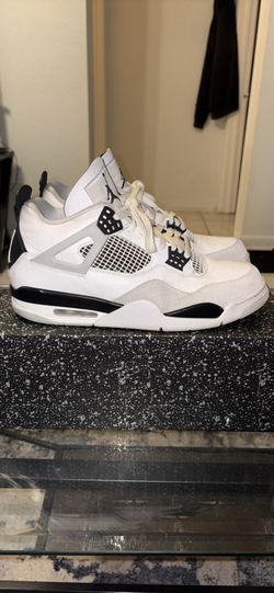 Size 11 Jordan 4 Military Black